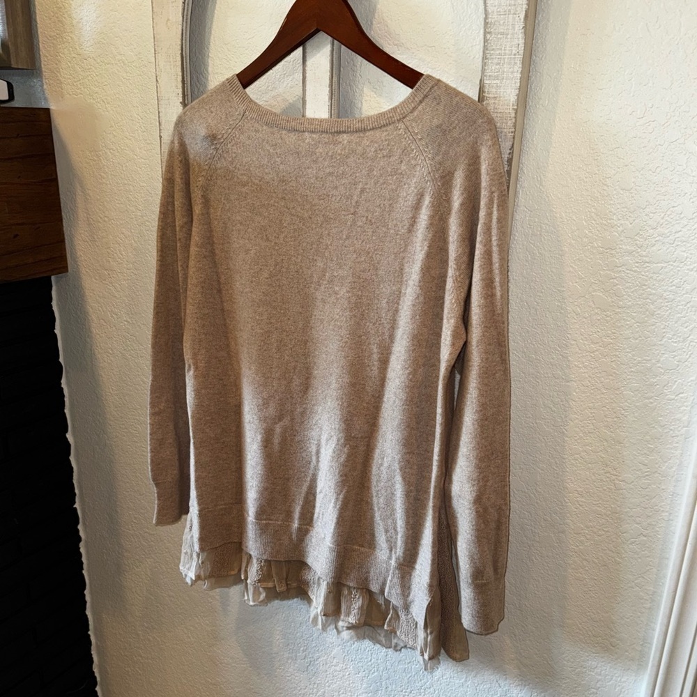 Garnet Hill 100% Cashmere Cream Layered Hem Sweater Crewneck Size XL - Picture 7 of 9